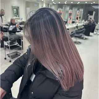 ロング ️🫧 AINE 🫧ハイトーンカラーのヘアスタイル