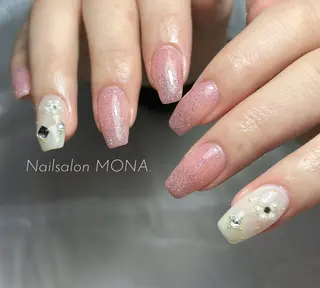 ネイル Nailsalon MONA.のネイルデザイン
