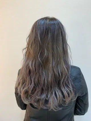 カラー 🟢NEGi🟣 🫧髪質改善のヘアスタイル