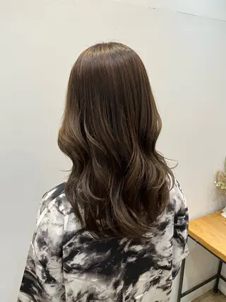ロング カラー 相田 佳乃のヘアスタイル