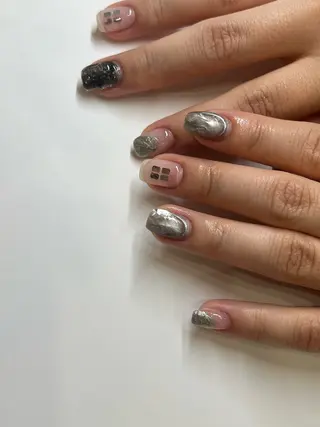 ネイル 吉村 帆奈のネイルデザイン