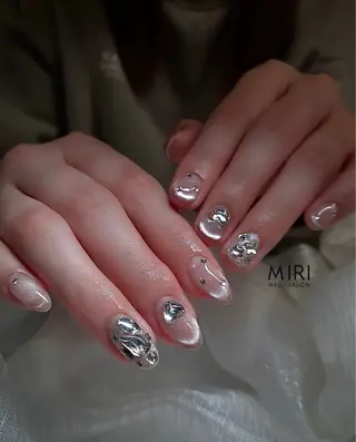 ネイル Miri nail salonのネイルデザイン