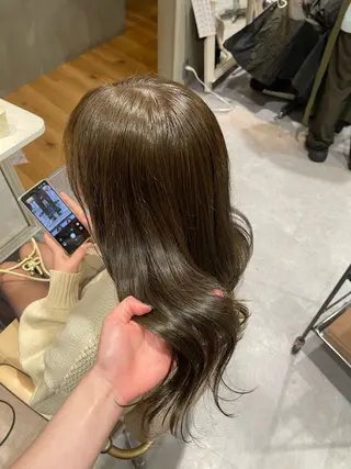 カラー 竹田 真梨子のヘアスタイル