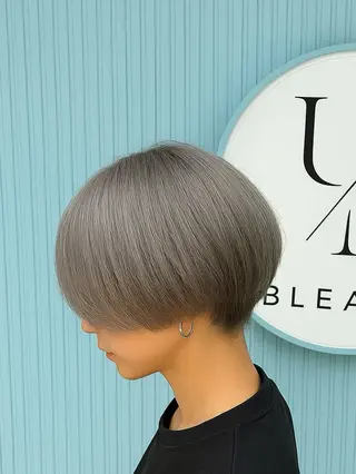 ショート カラー 透明感/艶感 /髙木 優人のヘアスタイル