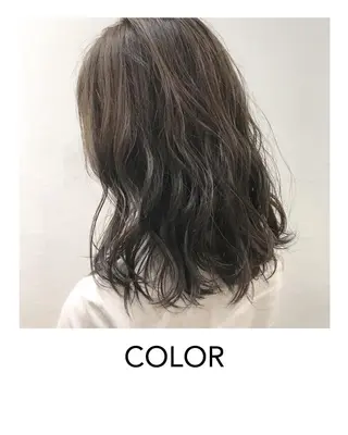 ミディアム カラー 特別モデル価格 タカシマイッセイのヘアスタイル