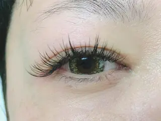 マツエク・マツパ ヘアアンドステ  シラトリ所属・シラトリ カヨのマツエク・マツパデザイン