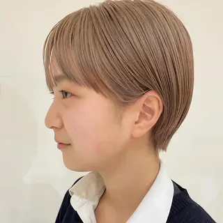 ショート カラー ヤマモト マイのヘアスタイル