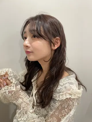 ロング パーマ UNHAIRbyshiomi H所属・十川 明優花のヘアスタイル