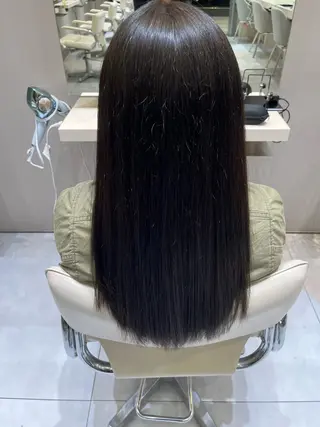 ロング カラー k-two 関 七海のヘアスタイル