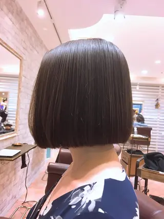 ショート アオガミ （前髪顔周りカット）のヘアスタイル