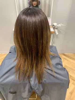 セミロング hair Lanish所属・山崎 美羽のヘアスタイル