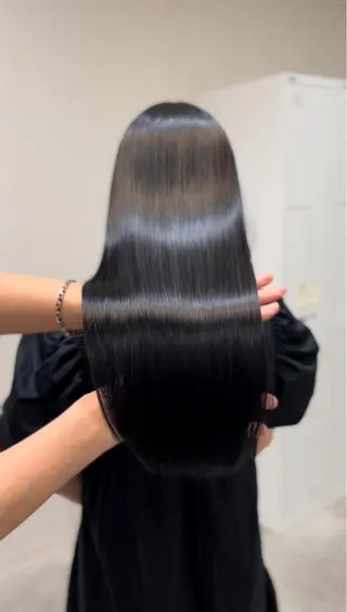 ロング CHAINON 木原崇了のヘアスタイル