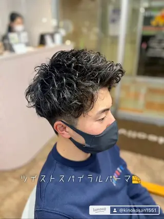 ショート パーマ ハイトーンデザイン カラー特化🌟木下のヘアスタイル