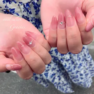 ネイル Gracias. rieのネイルデザイン