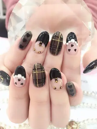 セミロング ネイル 清水 恵美のネイルデザイン