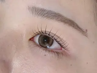 マツエク・マツパ Nail&Eyelash Rea所属・Rea🌈Coco 韓国風まつげパーマの眉毛・アイブロウイメージ