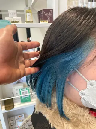 ミディアム カラー 鈴村 大介のヘアスタイル