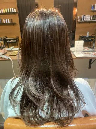 ロング Reny所属・梅田 陸のヘアスタイル