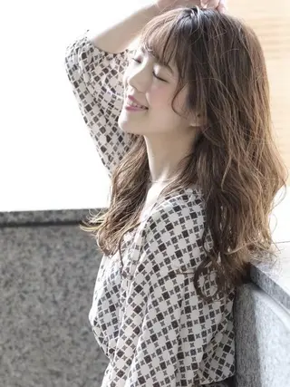 セミロング AVANCE. 広島本通店のヘアスタイル