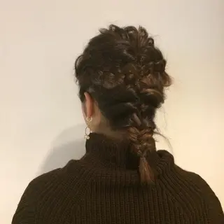 ミディアム ヘアアレンジ soyon心斎橋所属・♡透明感/艶カラー/ M a I ♡のヘアスタイル