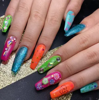 ネイル 海外ネイル u4me🦄💜のネイルデザイン