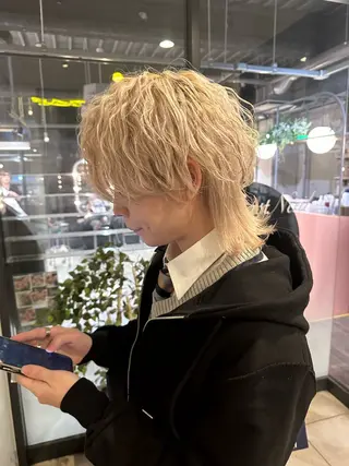 ヘアアレンジ メンズ AYAKASA 暖色カラー/レイヤーのヘアスタイル