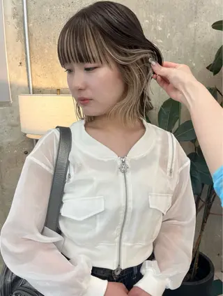 カラー HIKARI/透明感 /インナーカラーのヘアスタイル