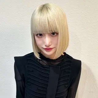 ショート カラー ハイトーン/ウルフ/ レイヤー/Asukaのヘアスタイル
