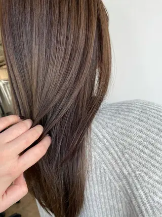 ロング カラー パーマ 顔まわり/艶カラー スズキサトミのヘアスタイル