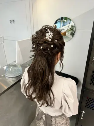 ロング INORI|艶カラ ー|フェイスレイヤーのヘアスタイル