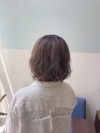 ミディアム カラー パーマ mateca・hair所属・林 真之介のヘアスタイル