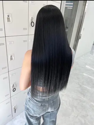 セミロング カラー 赤みなし艶カラー🍈 ユウナ🍈🤍のヘアスタイル