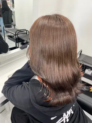 ロング 艶感ミルクティー🤍 色落ち綺麗🤍ともやのヘアスタイル