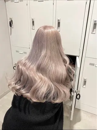 カラー ブリーチ/ハイトーン 💛SAKI‎💛のヘアスタイル