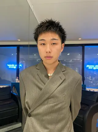 ショート パーマ メンズ スパイラルパーマ 🌐hina⭐️のヘアスタイル