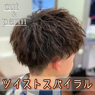 パーマ メンズ ZEAL-tenjin-所属・👑ツイスパ👑 中谷 陸のヘアスタイル