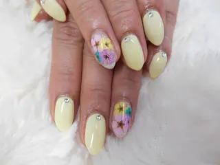 ネイル 花田 茜のネイルデザイン