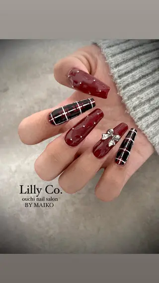 ネイル Lilly Co.のネイルデザイン