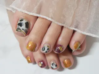 ネイル レイジー スワンのネイルデザイン