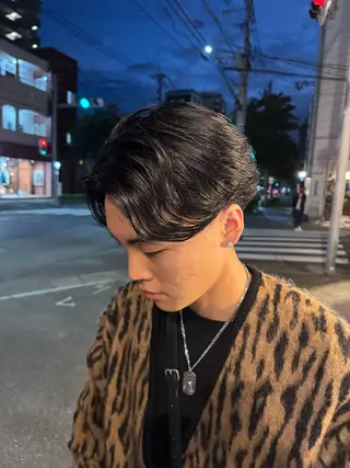 メンズ 平尾/艶カラー/ アッシュ系/中川誠大のヘアスタイル