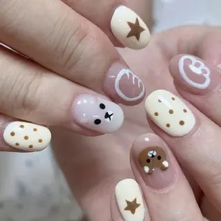 ネイル IYOU NAIL所属・チン セイジョのネイルデザイン