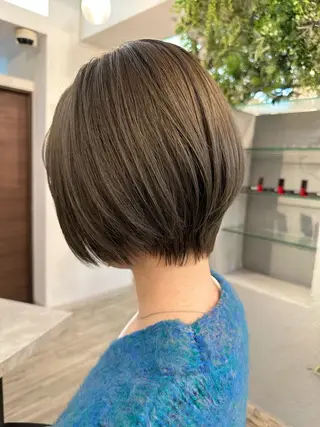 ショート カラー sato ayaka ｜透明感カラー🫧のヘアスタイル
