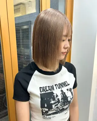 カラー MAMI / Lienのヘアスタイル