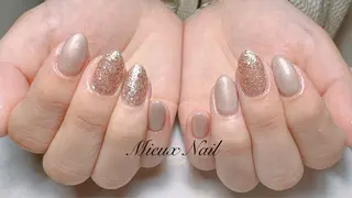 ネイル 市川 麻衣子のネイルデザイン