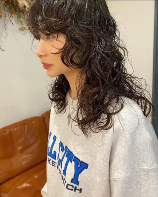ロング パーマ AO hair studio所属・minami ♡のヘアスタイル