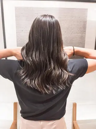 セミロング 佐藤/本物志向の 髪質改善サロンのヘアスタイル