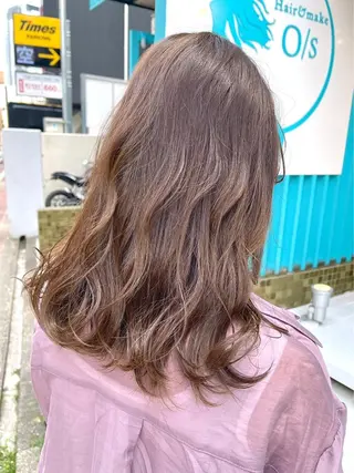 セミロング 井上 亜海のヘアスタイル