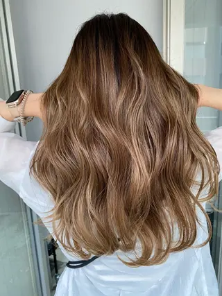 セミロング カラー レイヤー×髪質改善✨ 渋谷/佐藤侑哉のヘアスタイル