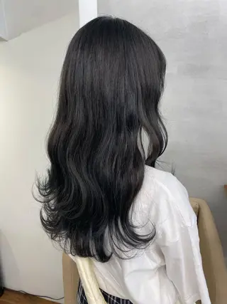 ロング カラー Sopi所属・JESSI / Sopiのヘアスタイル