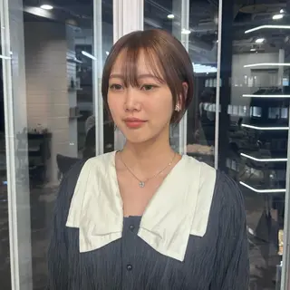 ショート カラー ✨うる艶/ブリーチ✨ 𝓡𝒖𝓷𝐚💋のヘアスタイル
